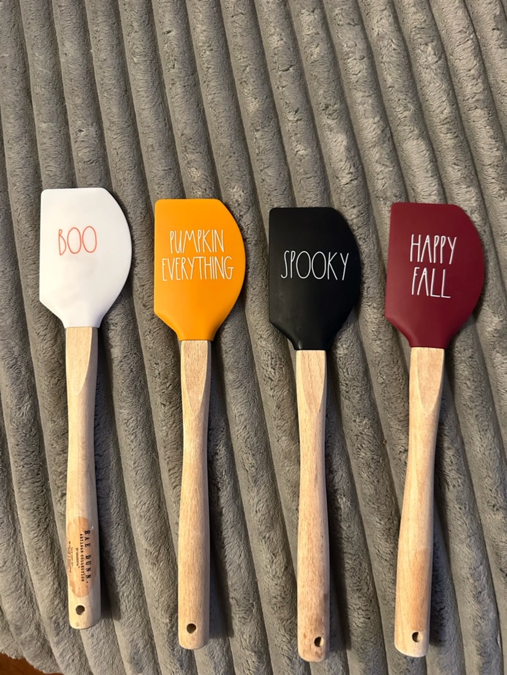 Rae Dunn Fall Spatula Set - White, Orange, Black, Burgundy